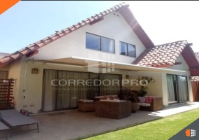 Peñalolén, Región Metropolitana, 5 Habitaciones Habitaciones, ,3 BathroomsBathrooms,Casa,En Venta,2057