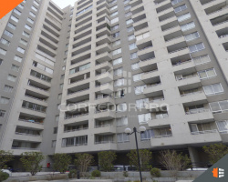 Departamento en Venta con 2D+1B y terraza. Cercano a Metro Ecuador.